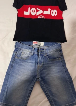 Conjunto levis 8 anos, merk: Levi's, staat: Heel goed, maat: 8 jaar / 128 cm, € 18,00, € 19,60 inclusief Kopersbescherming