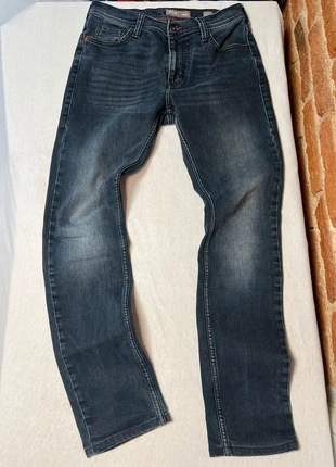 Jeans slim Mustang vegas, marca: Mustang, estado: Muito bom, tamanho: PT 40 | W31, €10.00, €11.20 inclui Proteção do Comprador Pro