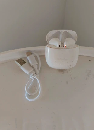 💥Écouteurs Bluetooth Fairplay + Chargeur USB son clair, design compact💥, brand: Fairly, condition: Good, €4.99, €5.94 includes Buyer Protection