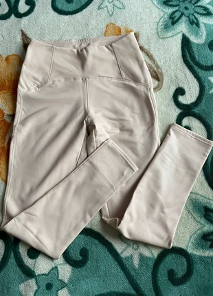 Legging femme, marke: Cherry Koko, zustand: Neu, größe: L / 40 / 12, 12,00 €, 13,30 € inklusive Vinted-Käuferschutz