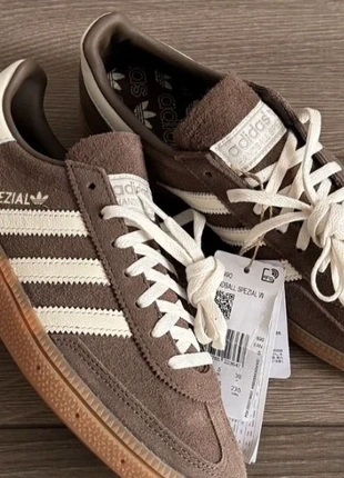 Baskets Adidas 37, brand: adidas, condition: New without tags, size: 37, €50.00, €53.20 includes Buyer Protection