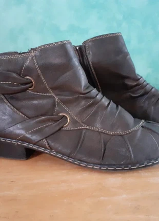 Bottines brunes Taille 39, marque: inconnue, état: Satisfaisant, taille: 39, 10,00 €, 11,20 € Protection acheteurs incluse