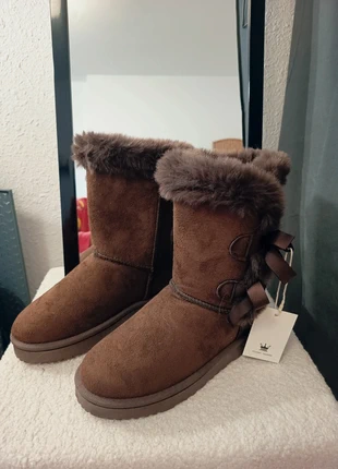 Bottines fourrées neuves, marque: marque indépendante, état: Neuf avec étiquette, taille: 38, 13,00 €, 14,35 € Protection acheteurs incluse