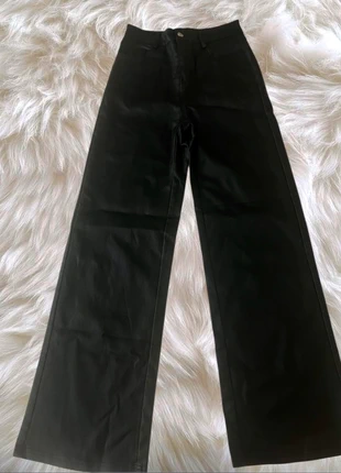 Panatalone di pelle donna taglia m, marque: Shein, état: Neuf sans étiquette, taille: M / 38 / 10, 4,00 €, 4,90 € Protection acheteurs incluse