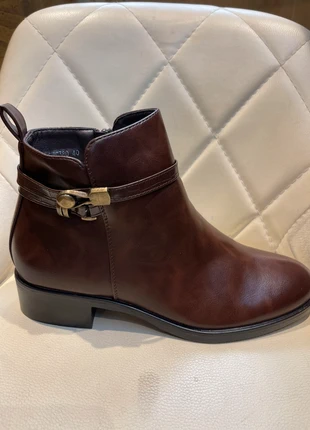 Bottines femmes en marron, marque: CHC-Shoes, état: Très bon état, taille: 41, 25,00 €, 26,95 € Protection acheteurs incluse