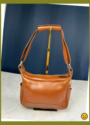 Sac à main et à épaule Tod’s en cuir marron, brand: Tod's, condition: Very good, €86.00, €91.00 includes Buyer Protection Pro