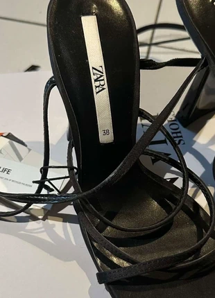 Talons ZARA, marke: Zara, zustand: Neu, mit Etikett, größe: 38, 22,00 €, 23,80 € inklusive Vinted-Käuferschutz