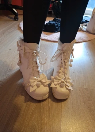 Chaussures mignonnes a fourure, marque: pas de marque, état: Très bon état, taille: 36, 35,00 €, 37,45 € Protection acheteurs incluse