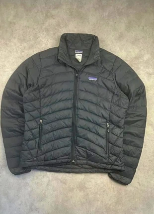 Doudoune matelassée Patagonia nano puff noire vintage - taille M femme, brand: Patagonia, condizioni: Ottime, taglia: M / IT 42 / EU 38, €64.90, €68.85 include la Protezione acquisti Pro