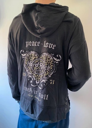 Pull Sweat HardRock Café Motif Y2k Cœur Taille L, marque: Hard Rock Café, état: Très bon état, taille: L / 40 / 12, 25,00 €, 26,95 € Protection acheteurs incluse