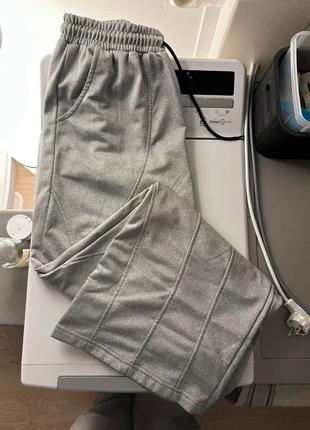 jogging pattes d’éléphant gris, marque: manfinity, état: Neuf sans étiquette, taille: M / 38 / 10, 10,00 €, 11,20 € Protection acheteurs incluse