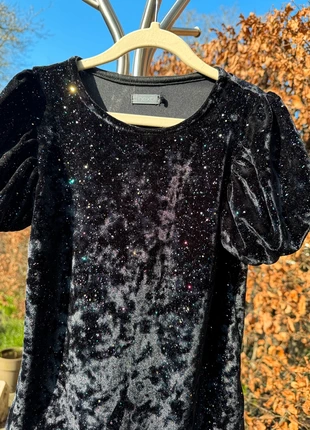 Black Sparkle Top - Next - Maat 122, merk: Next, staat: Heel goed, maat: 7 jaar / 122 cm, € 10,00, € 11,20 inclusief Kopersbescherming