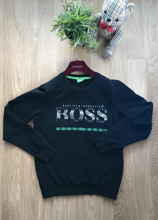 Size M Black Hugo Boss Jumper, brand: Hugo Boss, condition: Very good, size: M, €20.00, €21.70 includes Buyer Protection