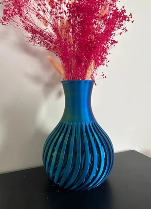 Vase Design Multicolore 3D – Objet Déco Unique et Moderne (22 cm), marque: impression 3D, état: Très bon état, 16,00 €, 17,50 € Protection acheteurs incluse