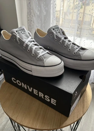 Converse Ctas Lift OX 566757C Pointure 42, marca: Converse, estado: Novo sem etiquetas, tamanho: 42, €49.00, €52.15 inclui Proteção do Comprador
