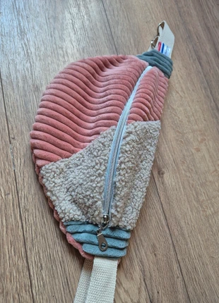 Sac banane, staat: Heel goed, € 29,00, € 31,15 inclusief Kopersbescherming Pro