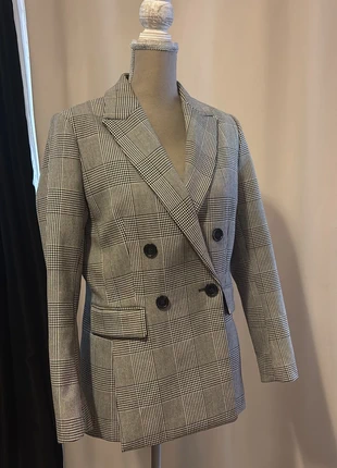 Veste blazer  H&M, marke: H&M, zustand: Sehr gut, größe: M / 38 / 10, 15,00 €, 16,45 € inklusive Vinted-Käuferschutz