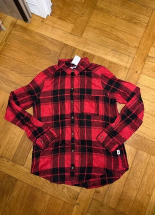 Chemise à carreaux femme Hollister, Coupe boyfriend fit, Très bon état, Taille S (36), marke: Hollister, zustand: Sehr gut, größe: S / 36 / 8, 2,50 €, 3,33 € inklusive Vinted-Käuferschutz