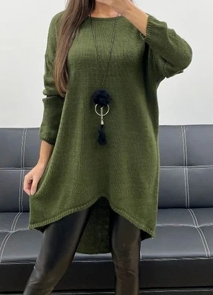 Pull long oversize asymétrique kaki + collier. TU, brand: Made In Italy, condition: New with tags, size: L / 40 / 12, €29.00, €31.15 includes Buyer Protection Pro