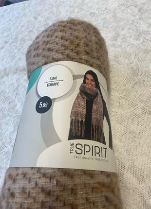 Nieuwe sjaal van True Spirit 🤎, merk: True Spirit, staat: Nieuw met prijskaartje, € 2,99, € 3,84 inclusief Kopersbescherming