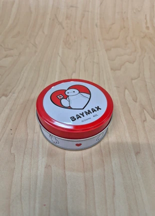 Mini boîte métal Disney Baymax (Les Nouveaux Heros), marque: Disney, état: Très bon état, 4,00 €, 4,90 € Protection acheteurs (Pro) incluse