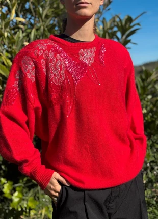 Vintage 80s Red Wool & Angora Bead Embroidery Oversize “ Power Dressing ” Sweater, marque: Vintage Dressing, état: Très bon état, taille: L / 40 / 12, 30,00 €, 32,20 € Protection acheteurs incluse