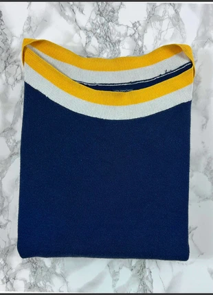Pull Tommy Hilfiger Bleu/Jaune / Col rond / Logo brodé / Taille S/M Femme, brand: Tommy Hilfiger, condition: Very good, size: M / 38 / 10, €18.00, €19.60 includes Buyer Protection