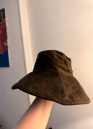 Bob en daim, marque: Georges Rech, état: Très bon état, taille: Taille unique, 20,00 €, 21,70 € Protection acheteurs incluse