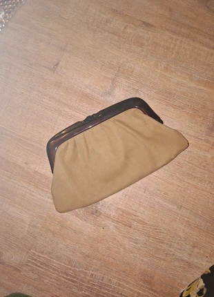 Pochette vintage in velluto, brand: Vintage Dressing, condizioni: Buone, €3.50, €4.38 include la Protezione acquisti