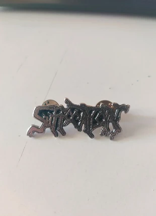 Suffocation metal pin, marke: Metal, zustand: Sehr gut, 6,50 €, 7,53 € inklusive Vinted-Käuferschutz
