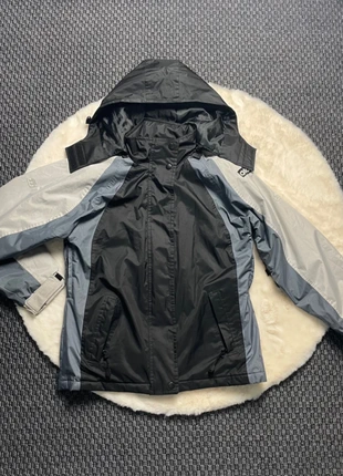 Veste Neige imperméable tricolore – Coupe-vent capuche amovible, doublure polaire- taille S, marque: Winter, état: Bon état, taille: S, 15,00 €, 16,45 € Protection acheteurs incluse