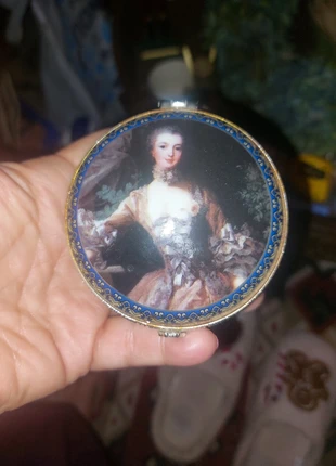 Ravissante boîte à bijoux porcelaine, marque: Movitex, état: Très bon état, 12,00 €, 13,30 € Protection acheteurs incluse