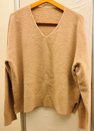 Pull V Beige taille unique, marque: Max & Enjoy, état: Très bon état, taille: Taille unique, 39,00 €, 41,65 € Protection acheteurs incluse