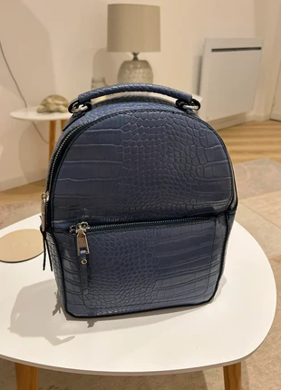 Sac a dos, marque: Petit, état: Très bon état, 3,00 €, 3,85 € Protection acheteurs incluse