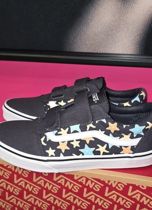 Sublimes Vans à scratchs édition limitée 2025-2026 gris foncé noir fleurs étoiles modèle rare 38, brand: Vans, condition: New with tags, size: 38, €60.00, €63.70 includes Buyer Protection