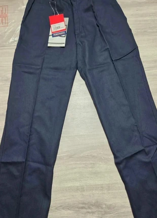 Pantalon de travail ignifugé neuf avec étiquette Portwest T. L, marque: PORTWEST, état: Neuf avec étiquette, taille: L, 20,00 €, 21,70 € Protection acheteurs incluse