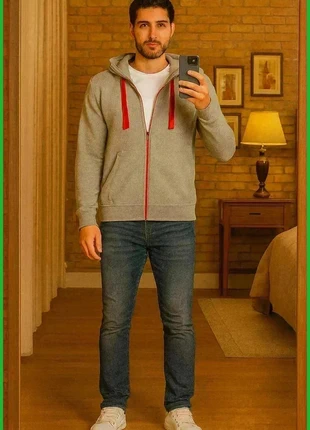 veste à capuche zippee grise et rouge, brand: Nath, condition: Very good, size: S, €7.00, €8.05 includes Buyer Protection