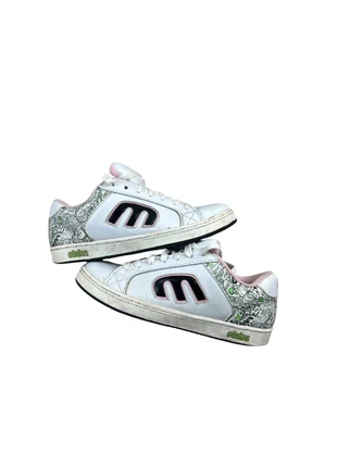Chunky shoes Etnies blanches taille 40EU, vintage y2k skatewear streetwear, marque: Etnies, état: Très bon état, taille: 40, 39,90 €, 42,60 € Protection acheteurs (Pro) incluse