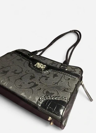 elegant black and grey floral shoulder bag π€, brand: Accessories, condition: New without tags, $25.00, $26.95 includes Buyer Protection