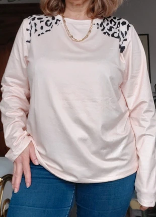 Haut impriméléopard beige/noir, marque: Inconnu, état: Neuf sans étiquette, taille: XXL / 44 / 16, 10,00 €, 11,20 € Protection acheteurs incluse