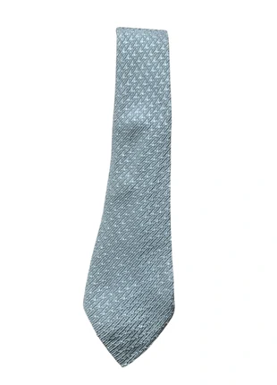 Cravate Mac-Ty gris argent texturé 100% soie, marca: Mac-Ty, estado: Muy bueno, 8,00 €, 9,10 € Protección al comprador incluida