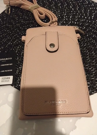 Pochette bandoulière flora&co, brand: Flora & Co, condition: New with tags, €21.95, €23.75 includes Buyer Protection Pro