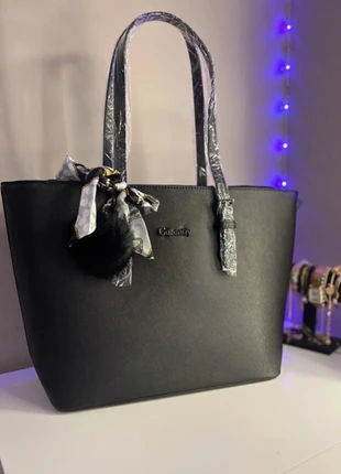 Sac à main ponpom et foulard offert, marque: Gallantry, état: Neuf avec étiquette, 25,90 €, 27,90 € Protection acheteurs (Pro) incluse