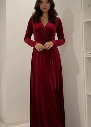 Robe longue portefeuille en velours rouge bordeaux, fluide élégante taille M, marca: phenomeca, estado: Muito bom, tamanho: M / 38 / 10, €59.00, €62.65 inclui Proteção do Comprador