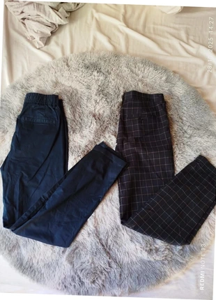 Lot de 2 pantalons costumes H&M et kiabi- Taille 31 et 36, marque: H&M, état: Très bon état, taille: W27 | FR 36, 1,00 €, 1,75 € Protection acheteurs incluse