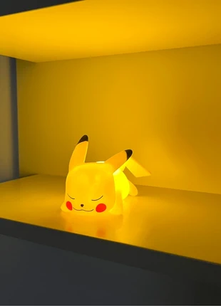 Pikachu night light, brand: Pokémon, condizioni: Nuovo senza cartellino, €8.95, €10.10 include la Protezione acquisti