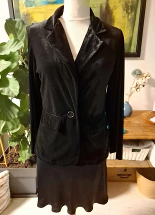 Veste Noire Élégante et Confortable Carla Giannini Paris 🍂, marque: Carla Giannini, état: Neuf sans étiquette, taille: M / 38 / 10, 22,30 €, 24,12 € Protection acheteurs incluse