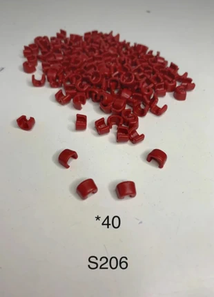 40 manchettes bordeau Playmobil S206, marque: Playmobil, état: Très bon état, taille: Prématuré, jusqu'à 44cm, 6,00 €, 7,00 € Protection acheteurs (Pro) incluse