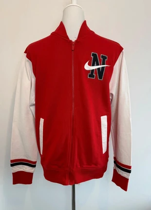 Veste bomber Nike homme rouge et blanche taille S logos brodé, marque: Nike, état: Très bon état, taille: S, 15,00 €, 16,45 € Protection acheteurs incluse