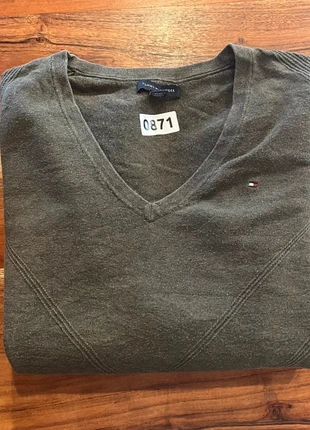 Tommy Hilfiger Pull Col V Kaki Sweatshirt Printemps Femme Vintage 00s Manche Longue Pull XS, brand: Tommy Hilfiger, condition: Very good, size: XS / 34 / 6, €9.60, €10.78 includes Buyer Protection Pro